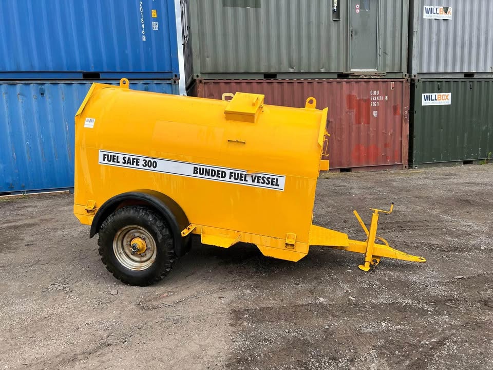 Bunded Fuel Tanks & Mobile Fuel Bowsers