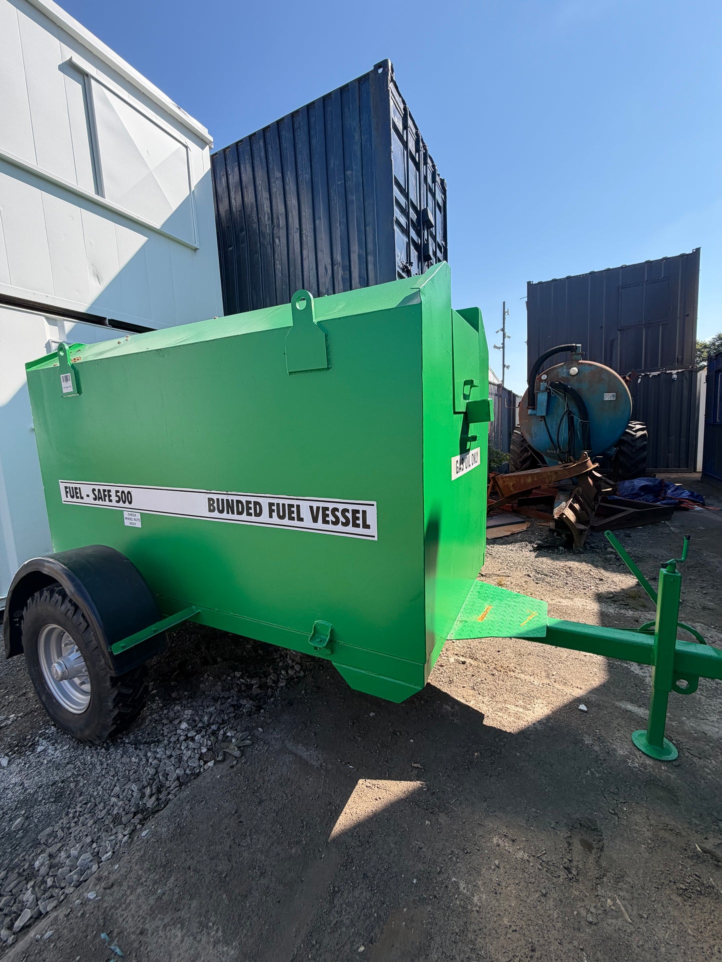 Bunded Fuel Tanks & Mobile Fuel Bowsers